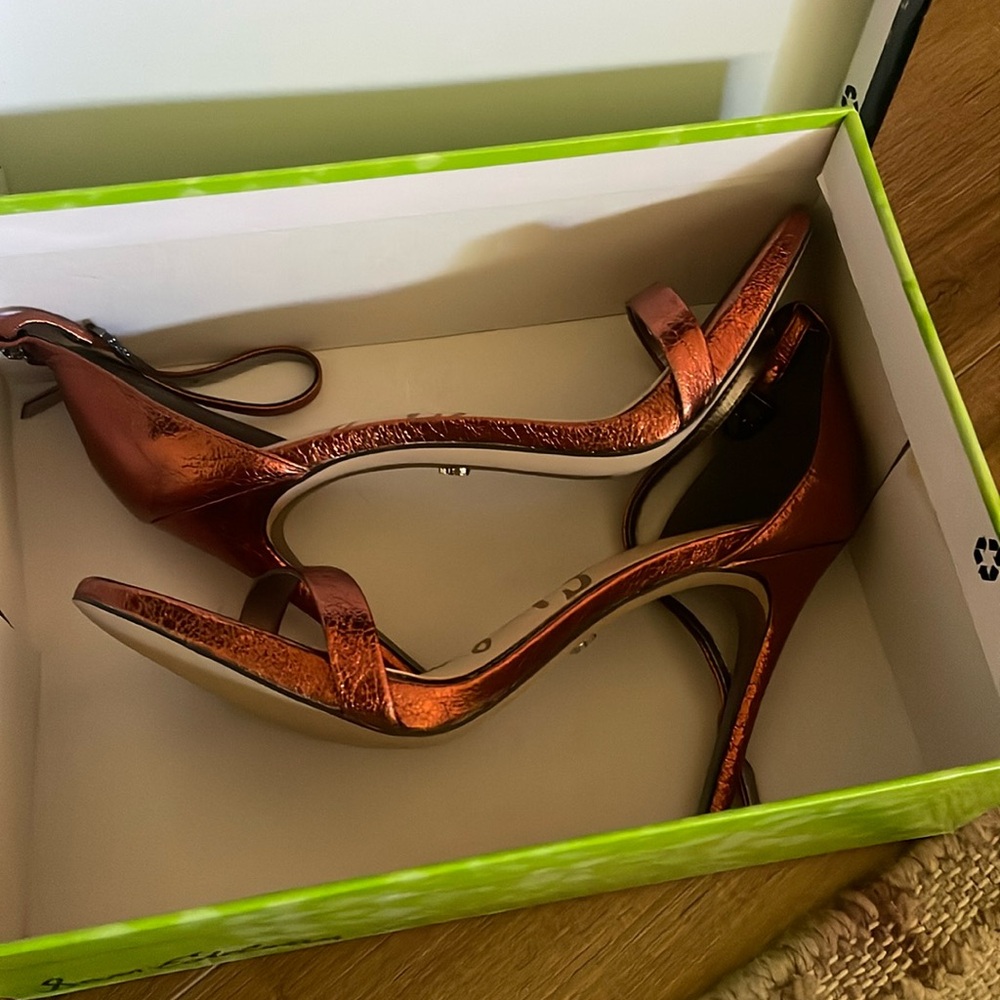 Sam Edelman shiny red/orange heels
